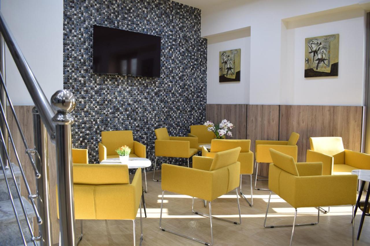 Hotel Zinou Zm Algiers Luaran gambar