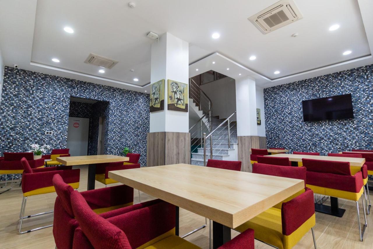 Hotel Zinou Zm Algiers Luaran gambar