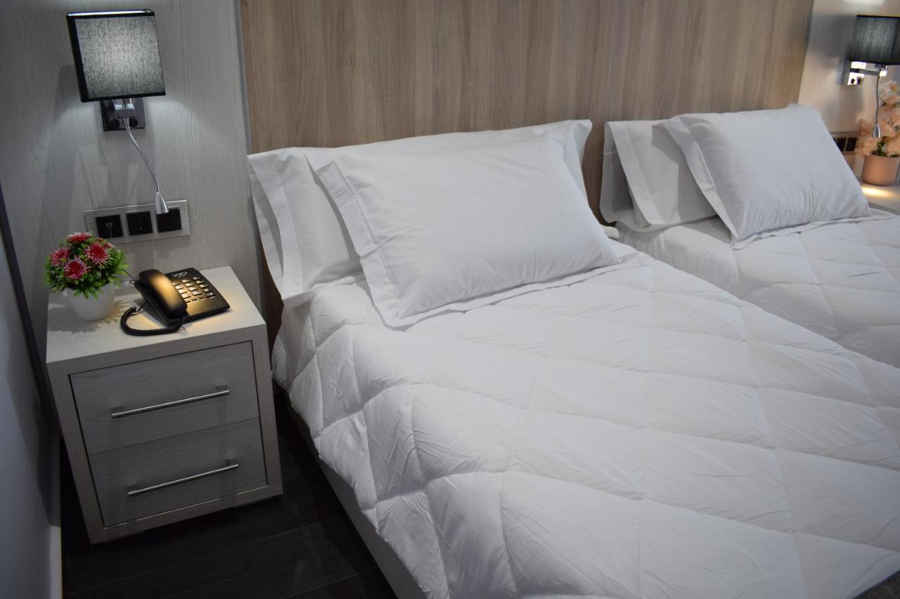 Hotel Zinou Zm Algiers Luaran gambar